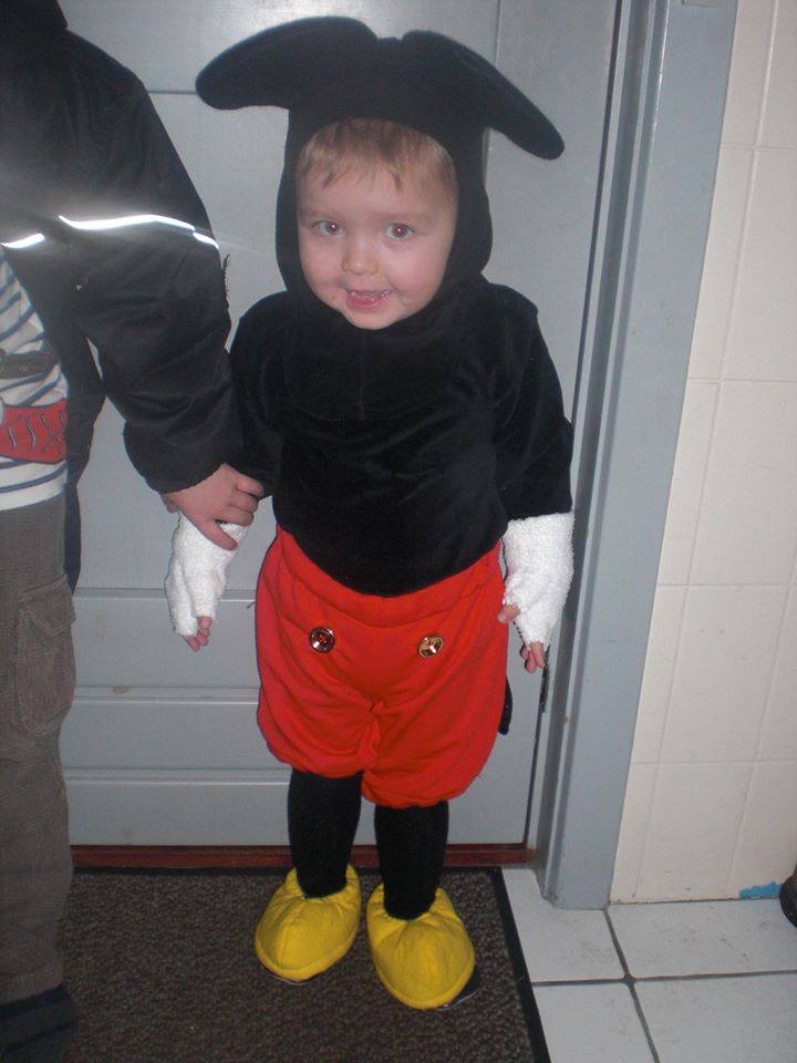 børn kostume eventyr mickey mouse