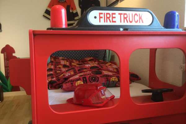 Fireman room, fireman bed, firetruck bed, brandmand, brandbil, falck